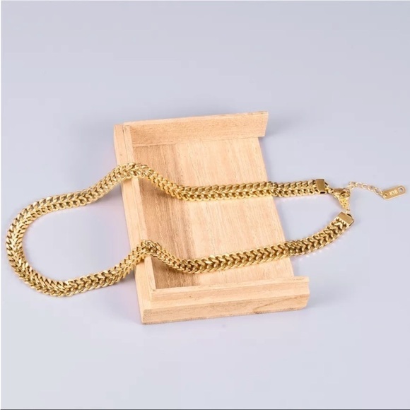 Re-stocked❗️new 18k Gold Plated Chunky Woven Chain Choker Necklace - Picture 4 of 9